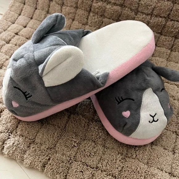 Gray Bunny Plush Slip-On Slippers with Pink Accents - Picture 2 of 4